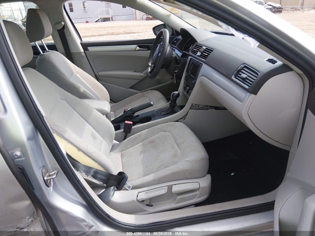 Aukcja sprzedaży 2018 Volkswagen Passat 2.0t R-line/2.0t S, vin: 1VWAA7A31JC022041, numer aukcji: 45961184