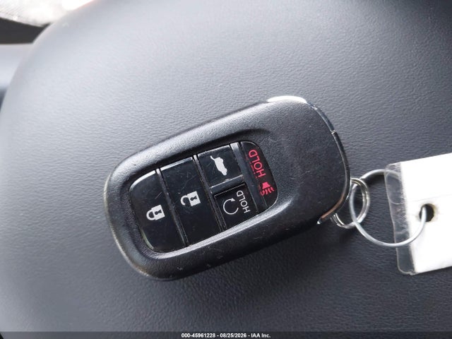 Auction sale of the 2025 Honda Hr-v 2wd Sport, vin: 3CZRZ1H55SM729821, lot number: 45961228