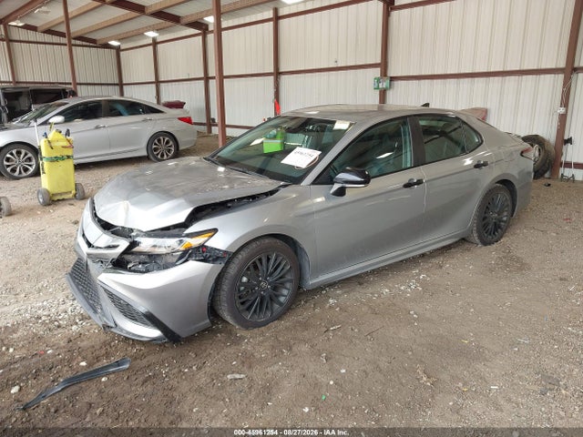 45961254 :رقم المزاد ، 4T1G11AK5NU499603 vin ، 2022 Toyota Camry Se Nightshade Edition مزاد بيع
