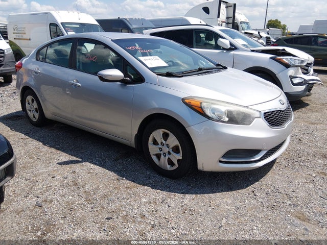 45961260 :رقم المزاد ، KNAFX4A63F5313505 vin ، 2015 Kia Forte Lx مزاد بيع