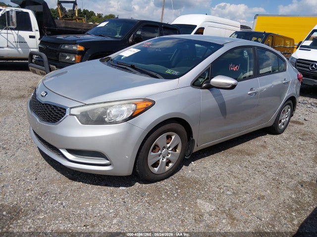 45961260 :رقم المزاد ، KNAFX4A63F5313505 vin ، 2015 Kia Forte Lx مزاد بيع