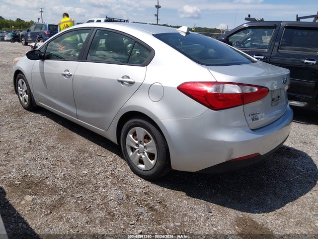 45961260 :رقم المزاد ، KNAFX4A63F5313505 vin ، 2015 Kia Forte Lx مزاد بيع
