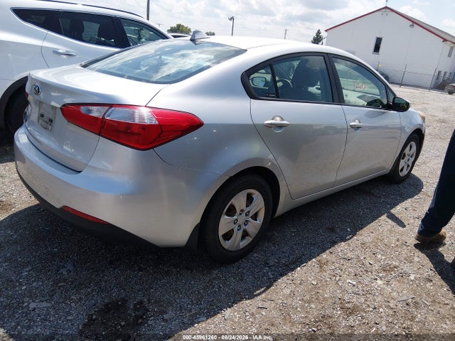 45961260 :رقم المزاد ، KNAFX4A63F5313505 vin ، 2015 Kia Forte Lx مزاد بيع