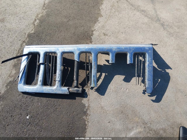 2010 Jeep Commander Sport მანქანა იყიდება აუქციონზე, vin: 1J4RH4GK8AC162192, აუქციონის ნომერი: 45961286