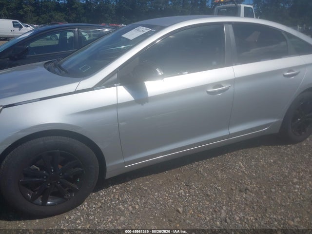 45961289 :رقم المزاد ، 5NPE24AF3FH165563 vin ، 2015 Hyundai Sonata Se مزاد بيع
