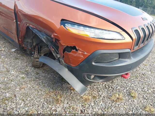 2016 Jeep Cherokee Trailhawk მანქანა იყიდება აუქციონზე, vin: 1C4PJMBS2GW188738, აუქციონის ნომერი: 45961293