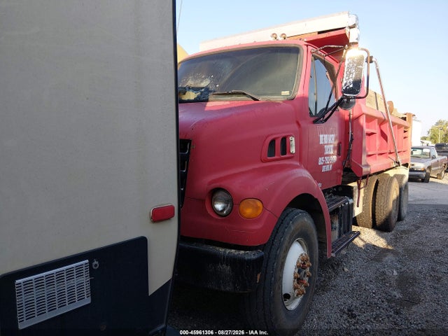 2001 Sterling Truck Lt 7500 მანქანა იყიდება აუქციონზე, vin: 2FZHATAK91AH65799, აუქციონის ნომერი: 45961306