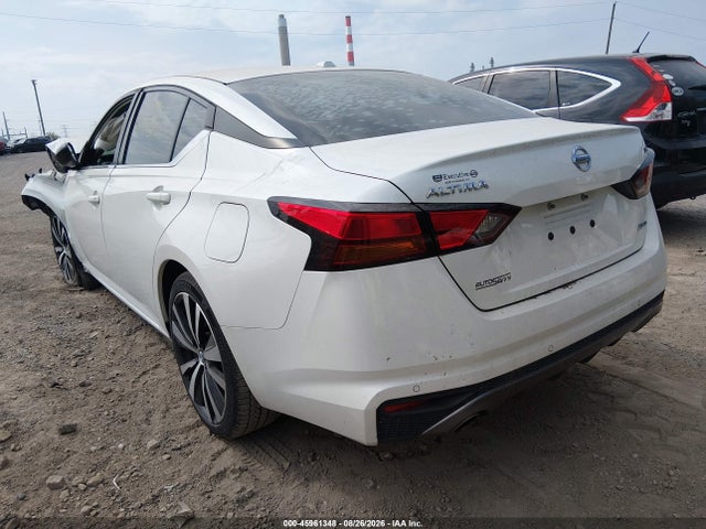 Продажа на аукционе авто 2020 Nissan Altima Sr Intelligent Awd, vin: 1N4BL4CW5LC180320, номер лота: 45961348