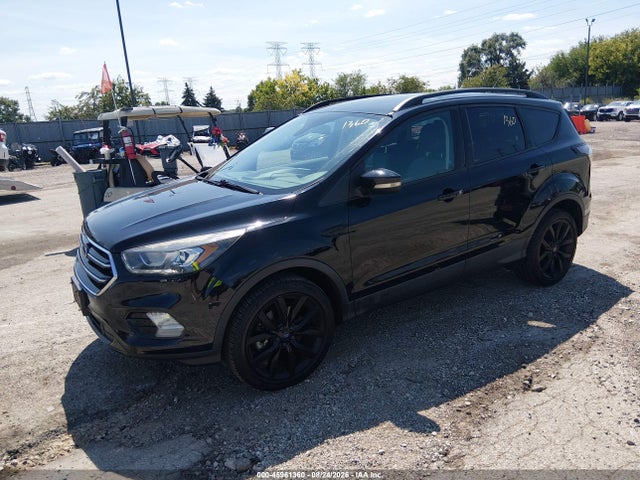 Ford Escape Titanium 2017 1FMCU9JD6HUE66877 Image 2
