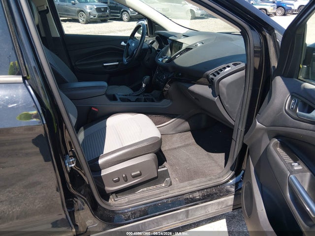 Ford Escape Titanium 2017 1FMCU9JD6HUE66877 Image 5
