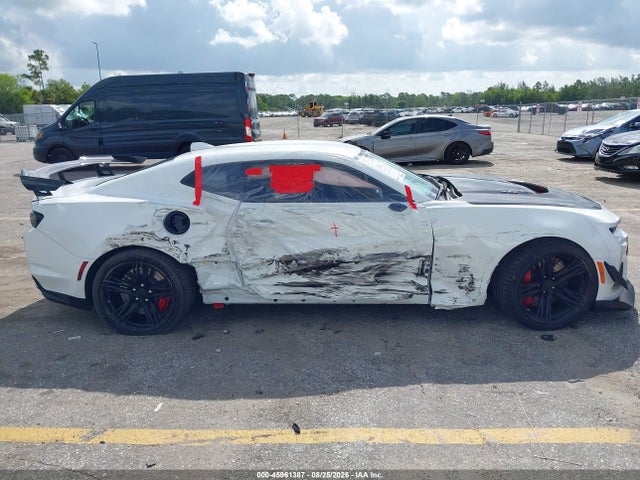 Продаж на аукціоні авто 2021 Chevrolet Camaro Rwd  Zl1, vin: 1G1FK1R6XM0101417, номер лоту: 45961387