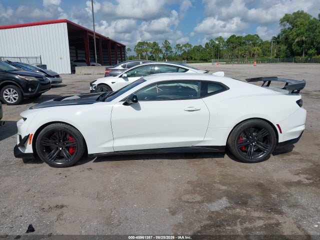 Продаж на аукціоні авто 2021 Chevrolet Camaro Rwd  Zl1, vin: 1G1FK1R6XM0101417, номер лоту: 45961387