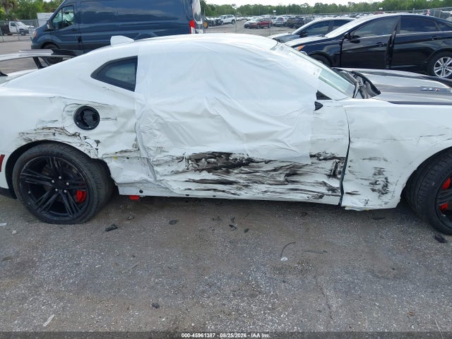 Продаж на аукціоні авто 2021 Chevrolet Camaro Rwd  Zl1, vin: 1G1FK1R6XM0101417, номер лоту: 45961387