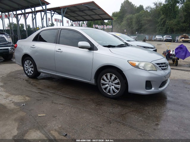 45961398 :رقم المزاد ، 2T1BU4EE7DC951137 vin ، 2013 Toyota Corolla Le مزاد بيع