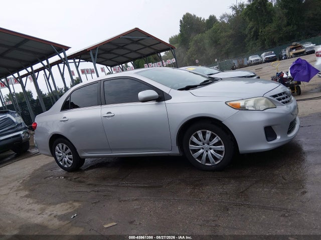 Продажа на аукционе авто 2013 Toyota Corolla Le, vin: 2T1BU4EE7DC951137, номер лота: 45961398