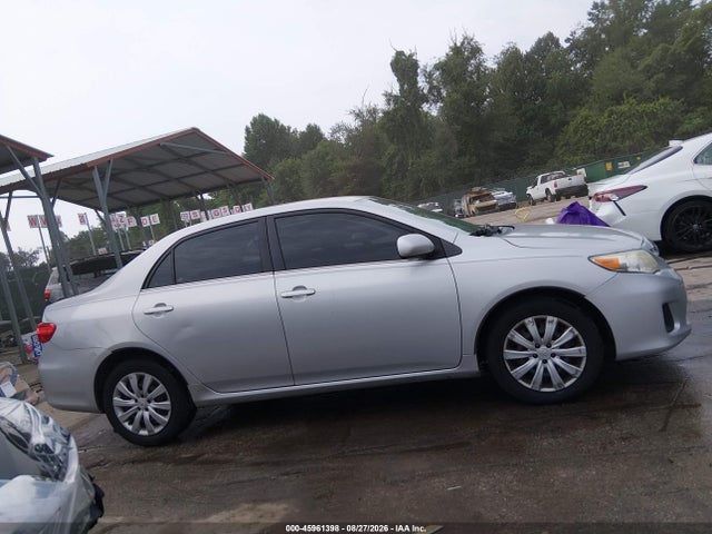 Продажа на аукционе авто 2013 Toyota Corolla Le, vin: 2T1BU4EE7DC951137, номер лота: 45961398