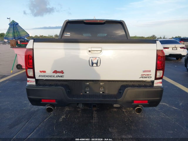 45961402 :رقم المزاد ، 5FPYK3F18NB001105 vin ، 2022 Honda Ridgeline Sport مزاد بيع