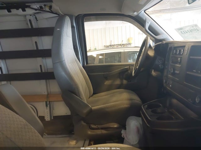 45961413 :رقم المزاد ، 1GTW7AFF6H1914637 vin ، 2017 Gmc Savana 2500 Work Van مزاد بيع