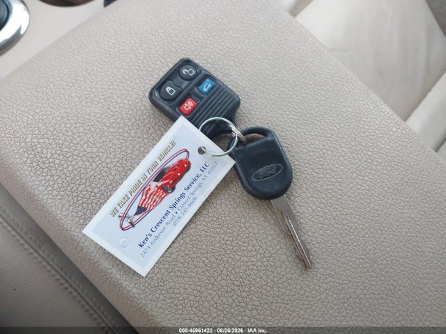 45961422 :رقم المزاد ، 1FMEU74856UA82212 vin ، 2006 Ford Explorer Eddie Bauer مزاد بيع