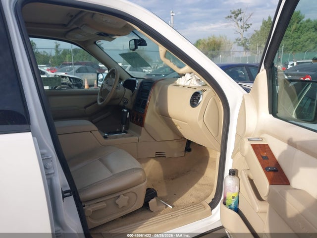 45961422 :رقم المزاد ، 1FMEU74856UA82212 vin ، 2006 Ford Explorer Eddie Bauer مزاد بيع