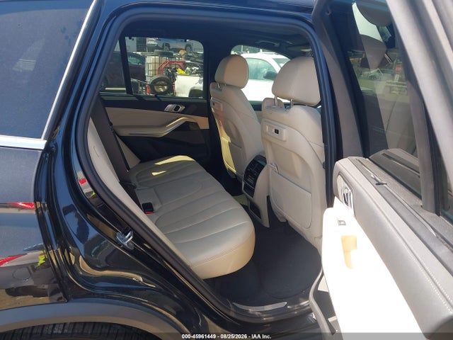 45961449 :رقم المزاد ، 5UXCR6C07M9G15620 vin ، 2021 Bmw X5 Xdrive40i مزاد بيع
