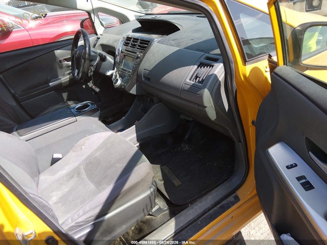 45961455 :رقم المزاد ، JTDZN3EU1E3304210 vin ، 2014 Toyota Prius V Two مزاد بيع