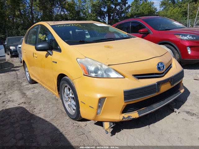 45961455 :رقم المزاد ، JTDZN3EU1E3304210 vin ، 2014 Toyota Prius V Two مزاد بيع