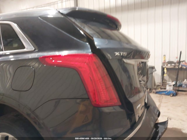45961458 :رقم المزاد ، 1GYKNFRSXKZ109009 vin ، 2019 Cadillac Xt5 Premium Luxury مزاد بيع