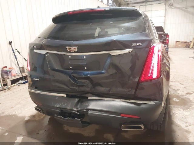 45961458 :رقم المزاد ، 1GYKNFRSXKZ109009 vin ، 2019 Cadillac Xt5 Premium Luxury مزاد بيع