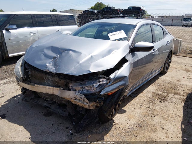 45961492 :رقم المزاد ، SHHFK7H48JU203837 vin ، 2018 Honda Civic Sport مزاد بيع