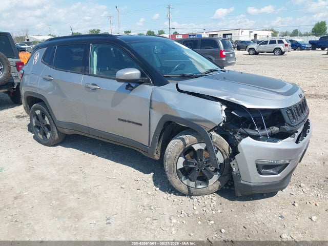 2019 Jeep Compass Altitude 4x4 მანქანა იყიდება აუქციონზე, vin: 3C4NJDBBXKT621292, აუქციონის ნომერი: 45961501