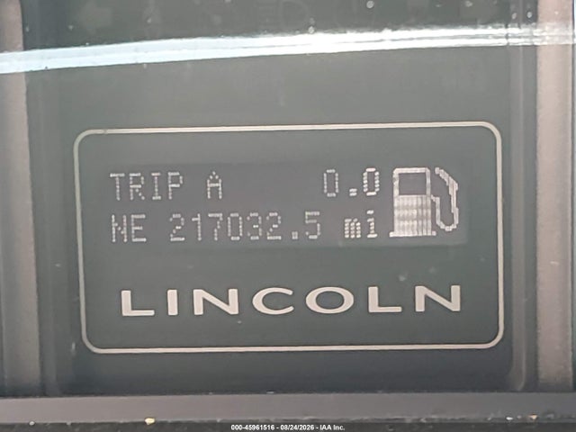 Продаж на аукціоні авто 2011 Lincoln Navigator, vin: 5LMJJ2J52BEJ09615, номер лоту: 45961516