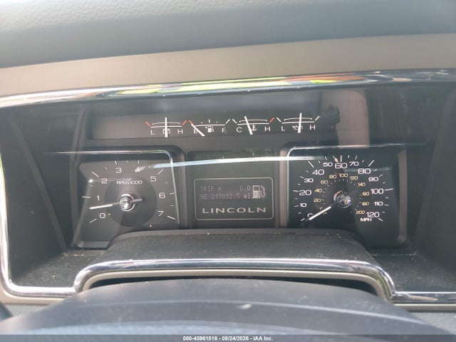 Продаж на аукціоні авто 2011 Lincoln Navigator, vin: 5LMJJ2J52BEJ09615, номер лоту: 45961516