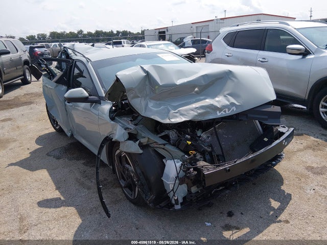 2025 Kia K4 Ex მანქანა იყიდება აუქციონზე, vin: 3KPFU4DE5SE180274, აუქციონის ნომერი: 45961519