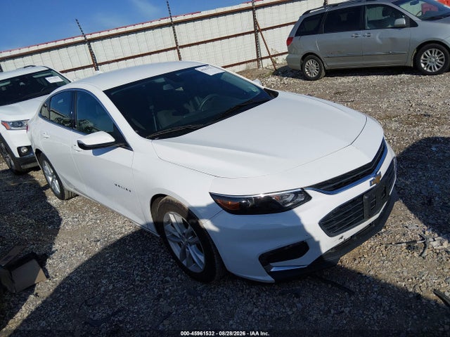 45961532 :رقم المزاد ، 1G1ZD5ST3JF272355 vin ، 2018 Chevrolet Malibu Lt مزاد بيع