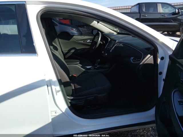 45961532 :رقم المزاد ، 1G1ZD5ST3JF272355 vin ، 2018 Chevrolet Malibu Lt مزاد بيع