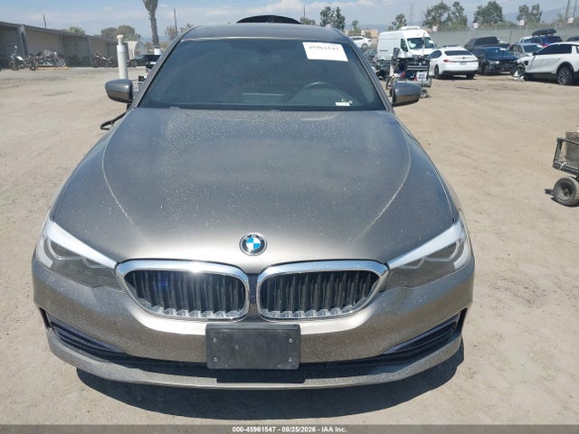 WBAJA5C53JWA39914 BMW 530I