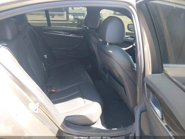 WBAJA5C53JWA39914 BMW 530I