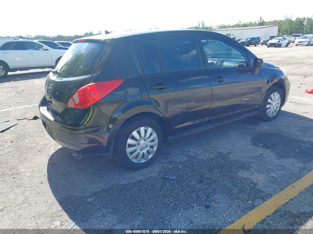 2011 Nissan Versa 1.8s მანქანა იყიდება აუქციონზე, vin: 3N1BC1CP7BL384317, აუქციონის ნომერი: 45961576