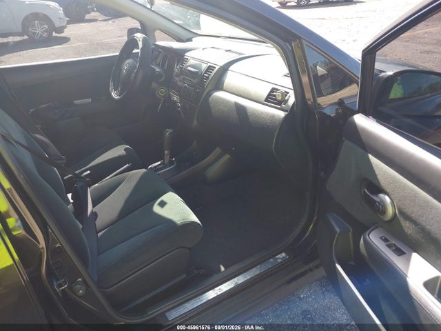 45961576 :رقم المزاد ، 3N1BC1CP7BL384317 vin ، 2011 Nissan Versa 1.8s مزاد بيع