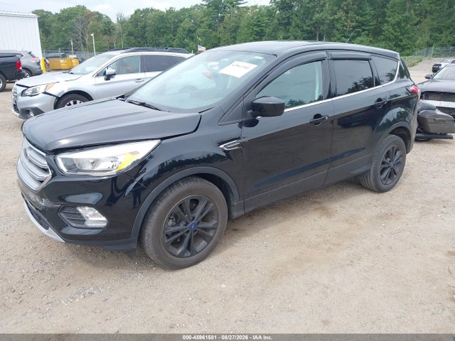 Ford ESCAPE SE 2017 1FMCU0GDXHUE23033 Image 2