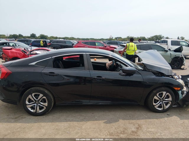 Продажа на аукционе авто 2017 Honda Civic Lx, vin: 19XFC2F52HE030782, номер лота: 45961594