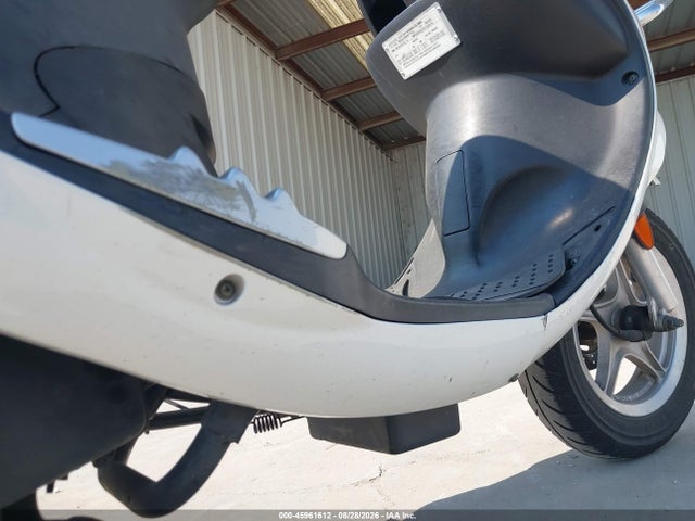 Genuine Scooter Co. Buddy 50 2023 RFVPAP5A7P1133516 Image 16