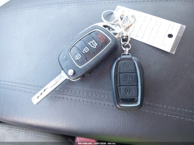 45961661 :رقم المزاد ، 5NMZTDLB9JH068656 vin ، 2018 Hyundai Santa Fe Sport 2.4l مزاد بيع