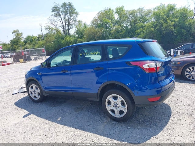 2017 Ford Escape S მანქანა იყიდება აუქციონზე, vin: 1FMCU0F76HUF04669, აუქციონის ნომერი: 45961675