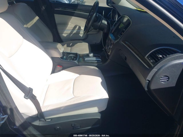 45961746 :رقم المزاد ، 2C3CCAET0FH756692 vin ، 2015 Chrysler 300c مزاد بيع