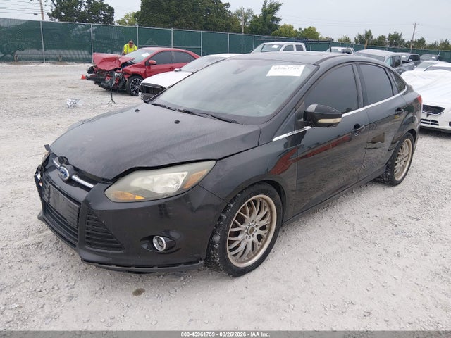 45961759 :رقم المزاد ، 1FAHP3J22CL315861 vin ، 2012 Ford Focus Titanium مزاد بيع