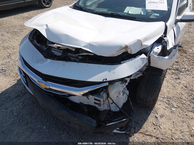 1G1ZD5ST1SF157321 Chevrolet Malibu Fwd 1lt