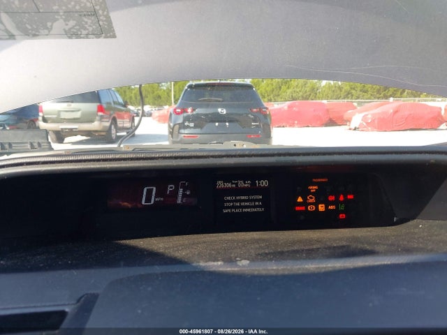Продажа на аукционе авто 2017 Toyota Prius C One, vin: JTDKDTB35H1592748, номер лота: 45961807