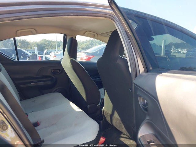 Продажа на аукционе авто 2017 Toyota Prius C One, vin: JTDKDTB35H1592748, номер лота: 45961807